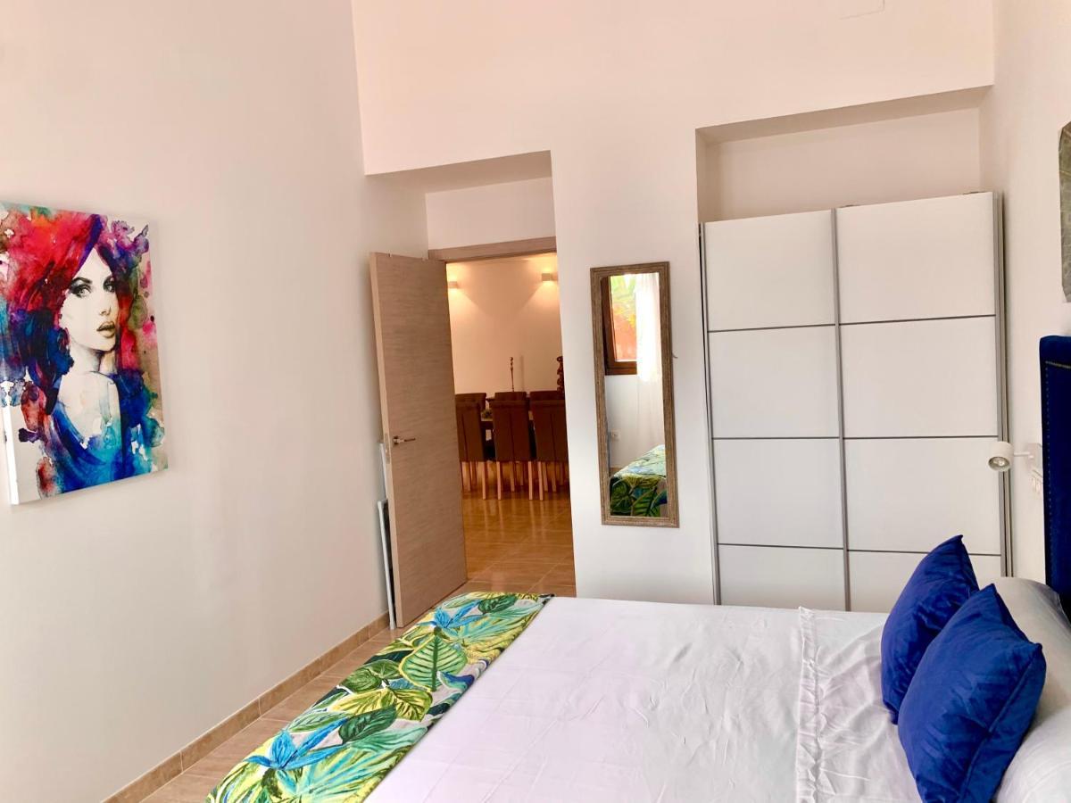 Amplia Vivienda New Para12 Pers A 4 Min Caminando De Playa Con Terraza, Piscina Com, Wifi, Ventiladores De Techo, Lavavajillas Roquetas de Mar Luaran gambar