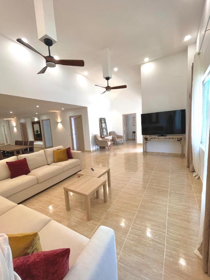 Amplia Vivienda New Para12 Pers A 4 Min Caminando De Playa Con Terraza, Piscina Com, Wifi, Ventiladores De Techo, Lavavajillas Roquetas de Mar Luaran gambar